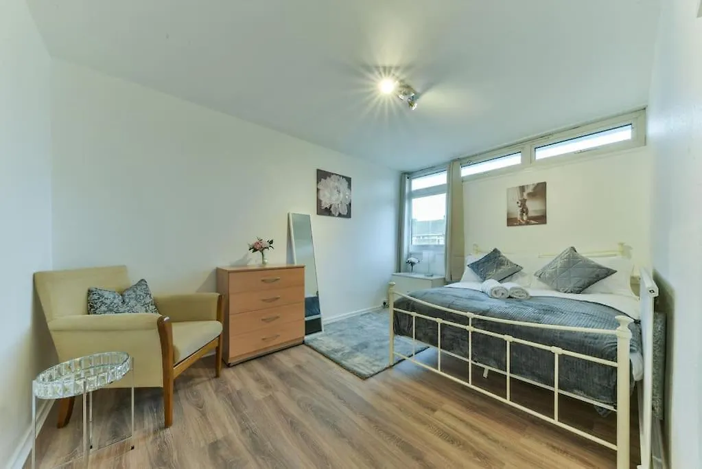 Nice Home In London, Central Peckham London